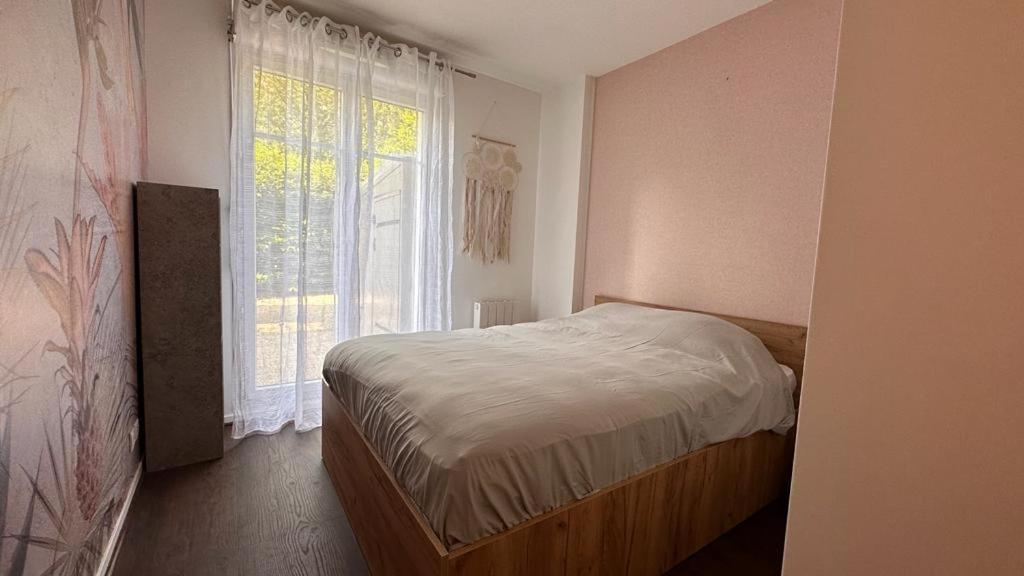 Appartement T2 Rez De Jardin - Disneyland Paris 6 Min Bussy-Saint-Georges Exterior photo